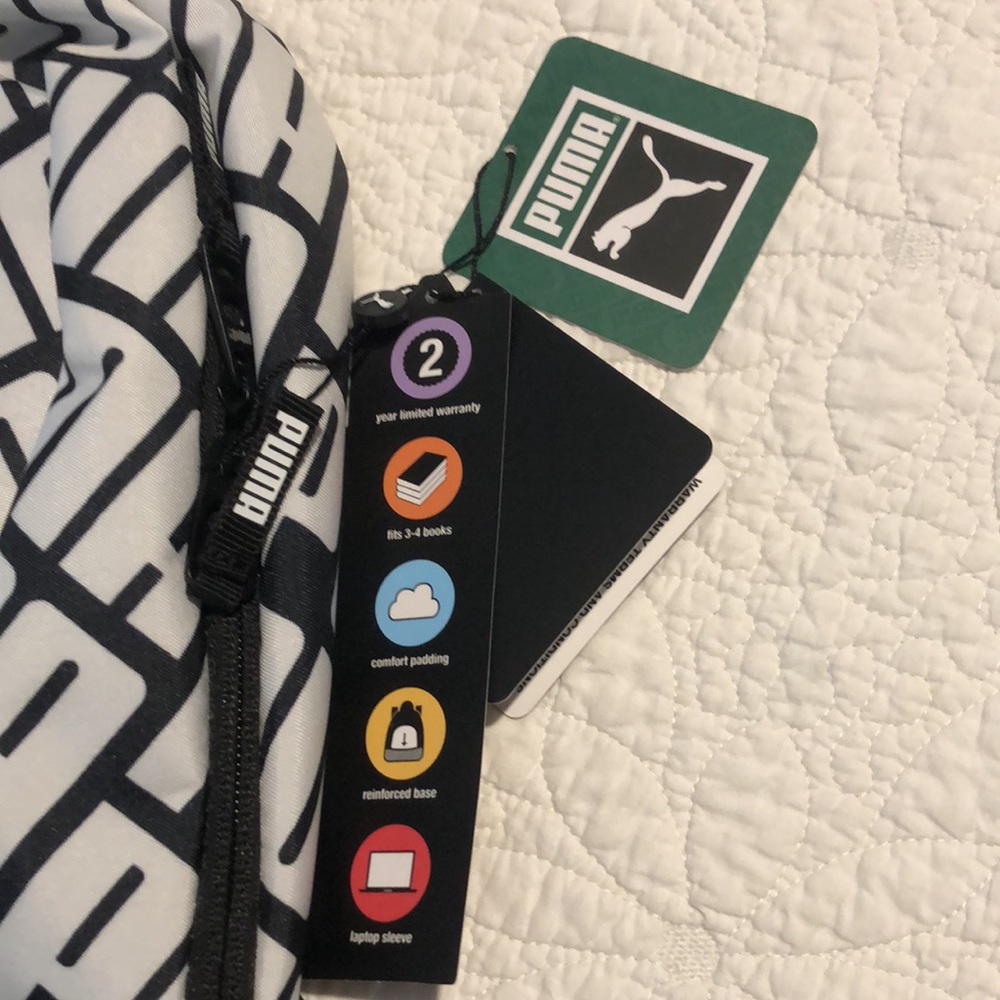 NWT Puma Black/white Backpack 🎒 - Picture 3 of 7